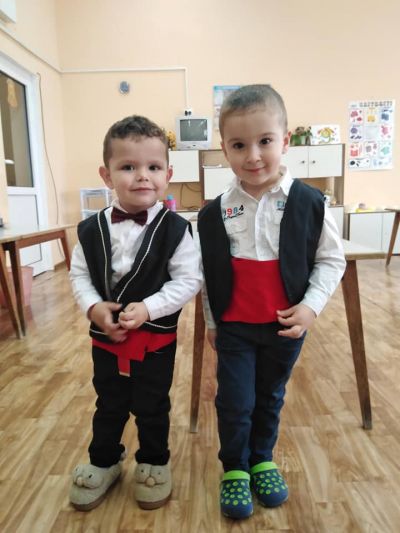 Готови да посрещнем Дядо Коледа - ДГ Слънце - Паничери, Хисаря