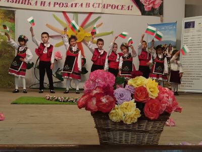 Клуб "Танцова палитра" - ДГ Слънце - Паничери, Хисаря