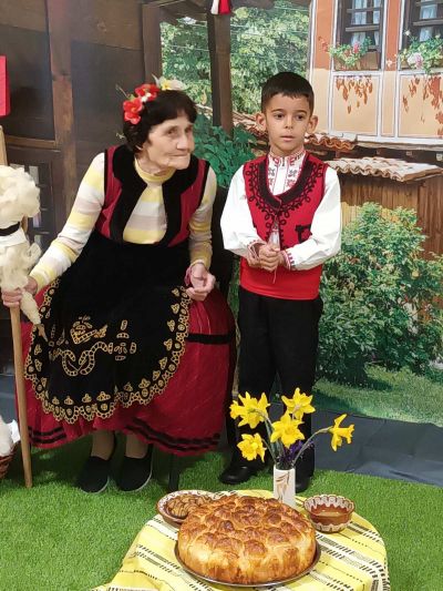 Поздрав за Баба Марта - ДГ Слънце - Паничери, Хисаря